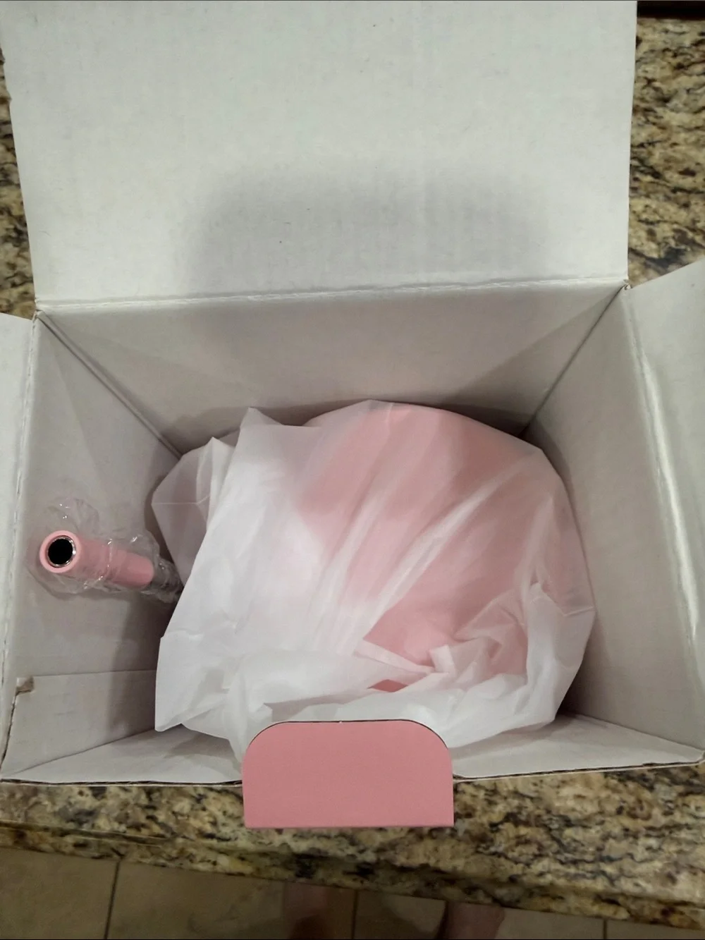 MEOKY Pink Heart Pattern 40 oz Travel Mug with Handle and straw